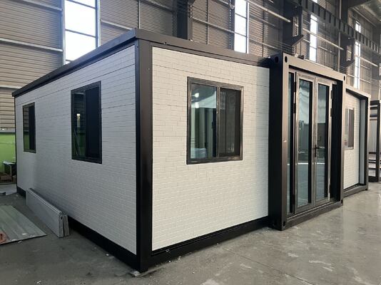 Container 20ft Gấp Gọn Chống Nước Chống Gió với Khung Thép / Nhôm và Ban Công & Cầu Thang Tùy Chỉnh